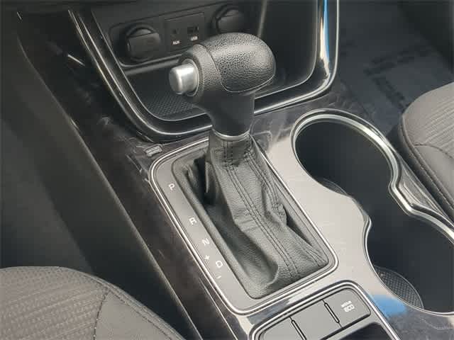 Thumbnail: 2014 Kia Sorento - 30