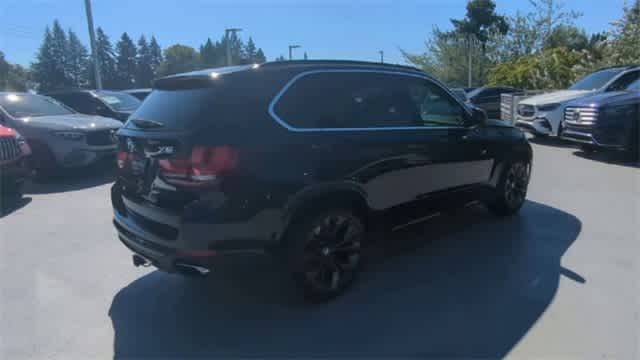 Thumbnail: 2015 BMW X5 - 8