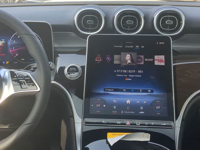 Thumbnail: 2025 Mercedes-Benz GLC - 28