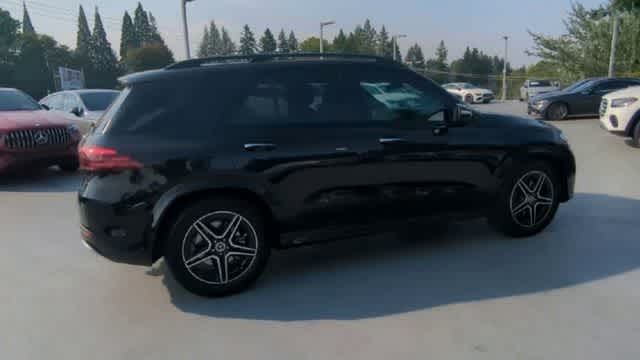 Thumbnail: 2026 Mercedes-Benz GLE - 8