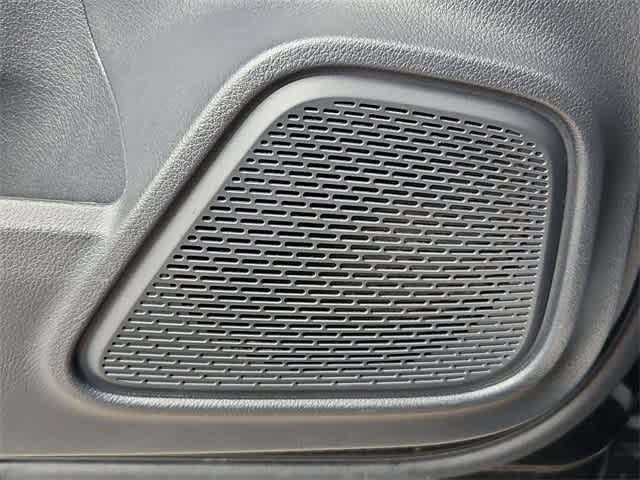 Thumbnail: 2025 Mercedes-Benz GLB - 32