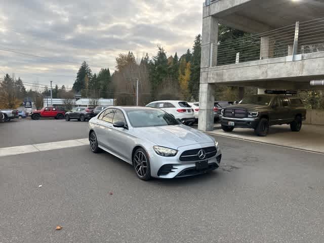 Thumbnail: 2022 Mercedes-Benz E-Class - 3