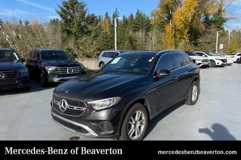 Used 2025 Mercedes-Benz GLC 300 4MATIC SUV