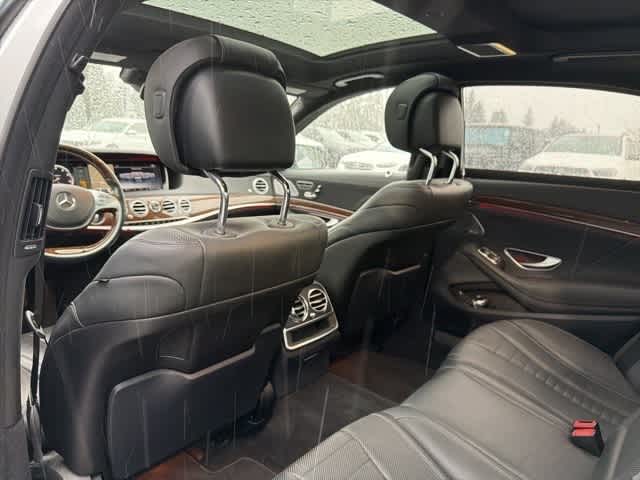 Thumbnail: 2015 Mercedes-Benz S-Class - 10