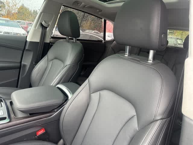 Thumbnail: 2023 Audi Q8 - 13