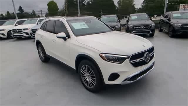Thumbnail: 2025 Mercedes-Benz GLC - 2