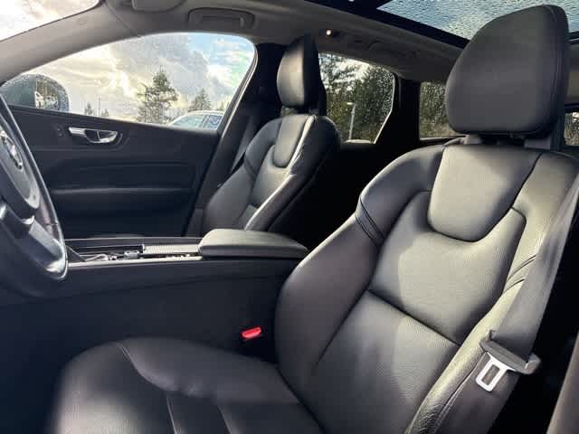 Thumbnail: 2018 Volvo XC60 - 13