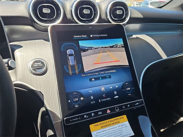 Thumbnail: 2025 Mercedes-Benz GLC - 32