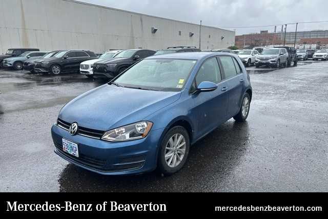 Thumbnail: 2016 Volkswagen Golf - 1