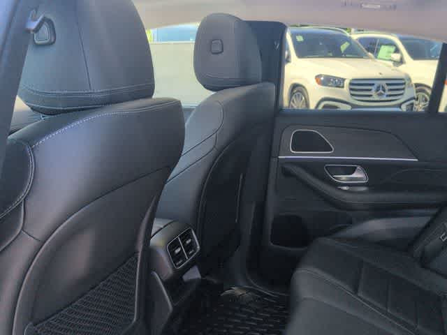 Thumbnail: 2026 Mercedes-Benz GLE - 18
