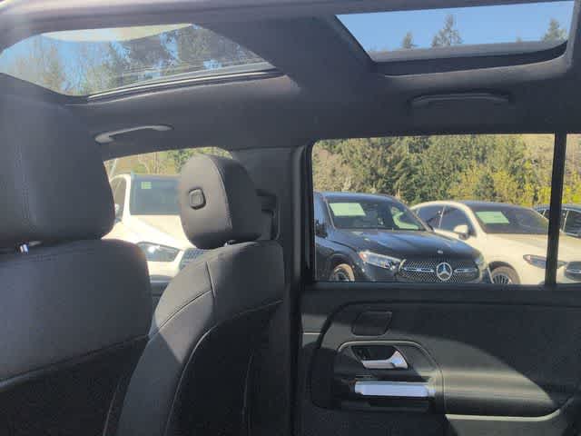 Thumbnail: 2026 Mercedes-Benz GLB - 19