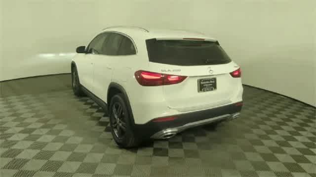 Thumbnail: 2026 Mercedes-Benz GLA - 7