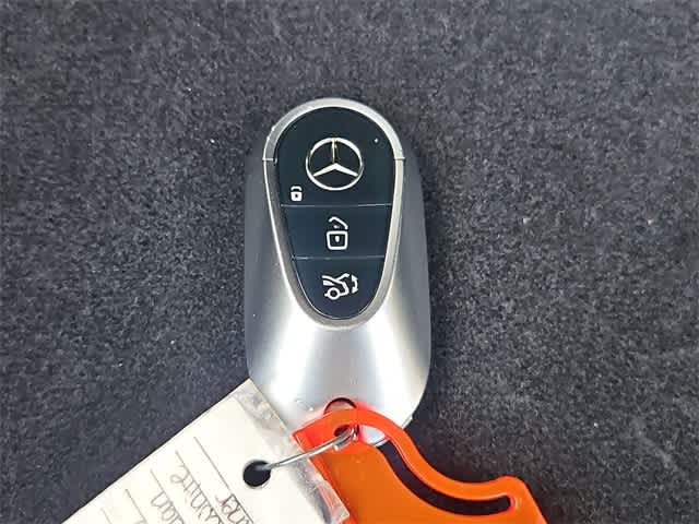 Thumbnail: 2025 Mercedes-Benz S-Class - 38