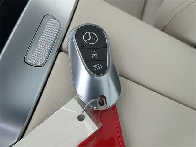 Thumbnail: 2026 Mercedes-Benz GLC - 36