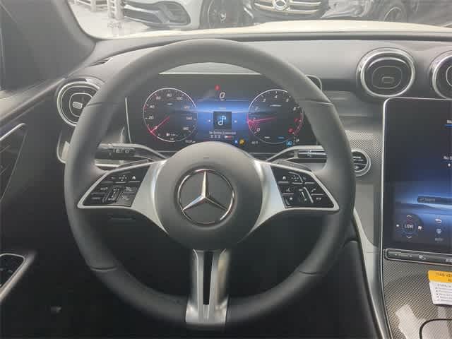 Thumbnail: 2025 Mercedes-Benz GLC - 24