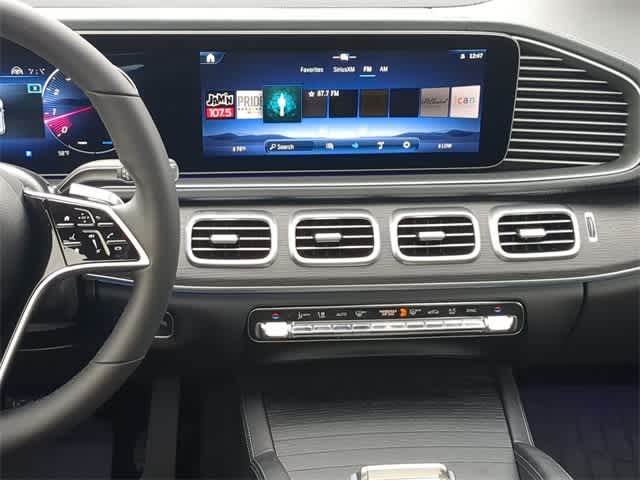 Thumbnail: 2025 Mercedes-Benz GLS - 28