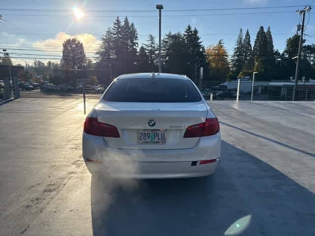 Thumbnail: 2016 BMW 5 Series - 6