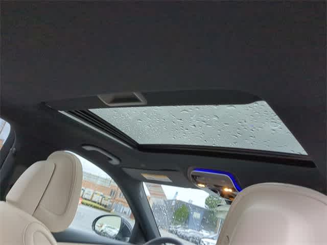 Thumbnail: 2025 Mercedes-Benz C-Class - 22