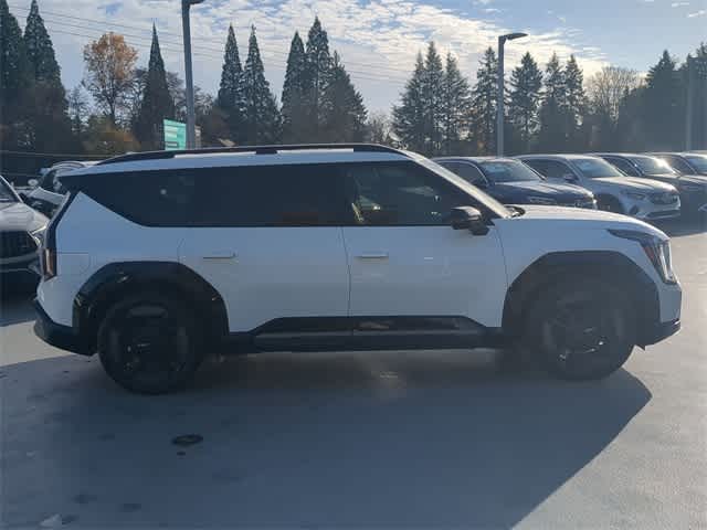 Thumbnail: 2024 Kia EV9 - 9