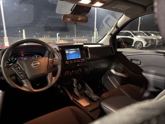 Thumbnail: 2022 Nissan Frontier - 12