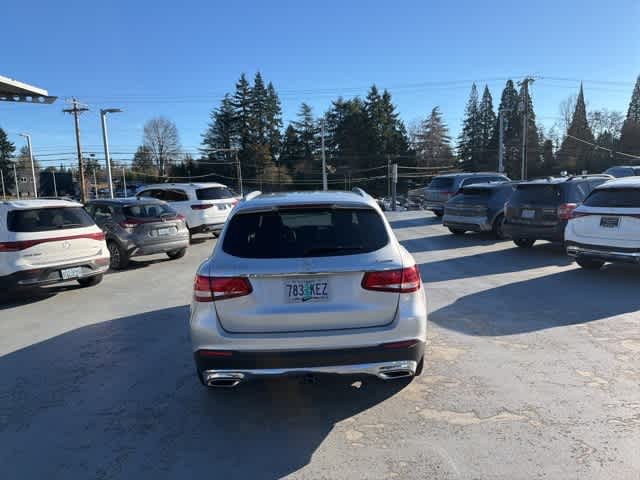 Thumbnail: 2017 Mercedes-Benz GLC - 6