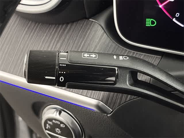 Thumbnail: 2025 Mercedes-Benz C-Class - 28