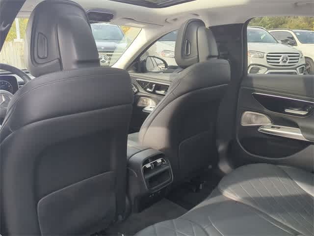 Thumbnail: 2024 Mercedes-Benz E-Class - 18