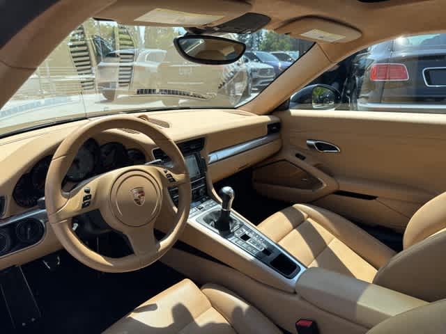 Thumbnail: 2013 Porsche 911 - 11