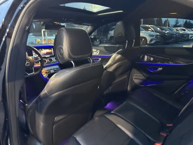 Thumbnail: 2017 Mercedes-Benz E-Class - 10