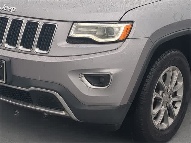 Thumbnail: 2016 Jeep Grand Cherokee - 11