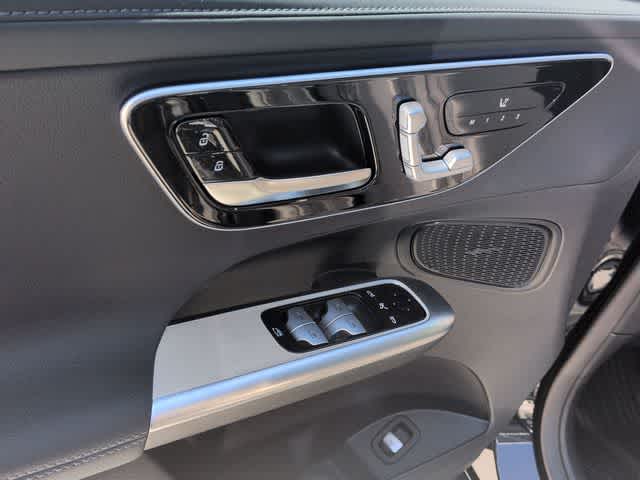 Thumbnail: 2026 Mercedes-Benz GLC - 17