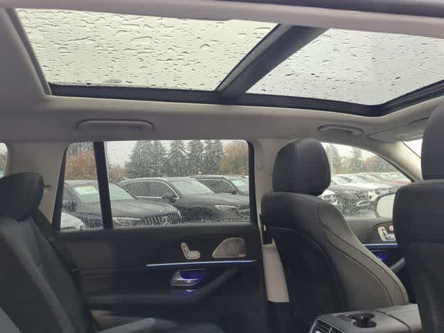 Thumbnail: 2026 Mercedes-Benz GLS - 22