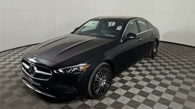 Thumbnail: 2025 Mercedes-Benz C-Class - 5