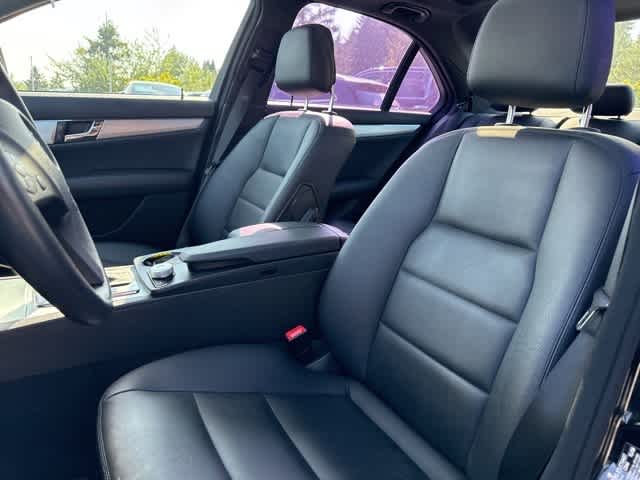 Thumbnail: 2009 Mercedes-Benz C-Class - 13