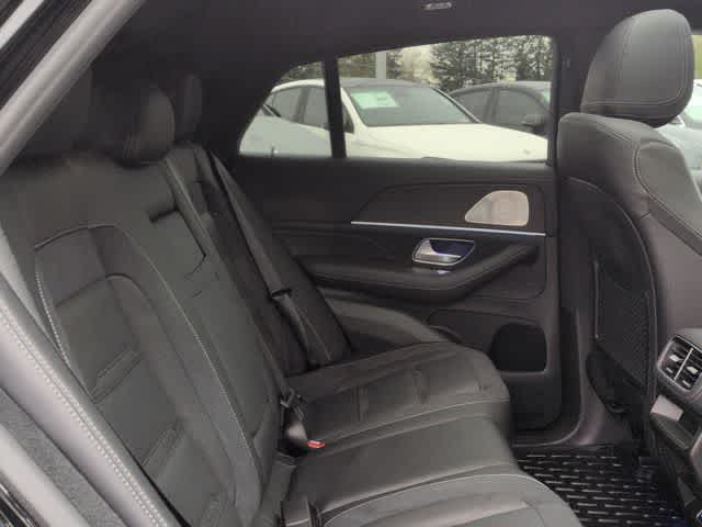 Thumbnail: 2026 Mercedes-Benz GLE - 22