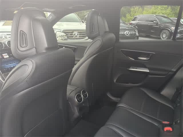 Thumbnail: 2025 Mercedes-Benz GLC - 18