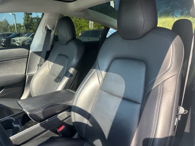 Thumbnail: 2020 Tesla Model 3 - 13