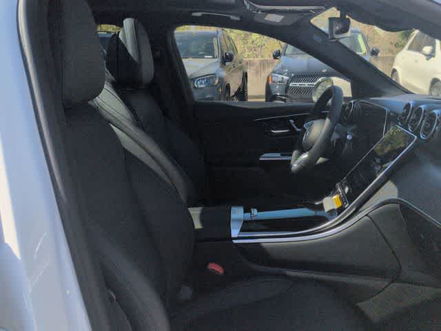 Thumbnail: 2026 Mercedes-Benz GLC - 22