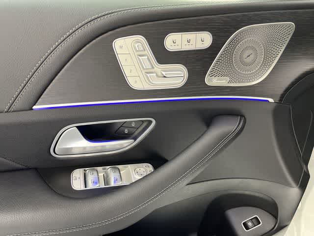 Thumbnail: 2024 Mercedes-Benz GLE - 24