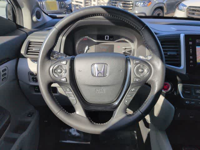 Thumbnail: 2016 Honda Pilot - 25