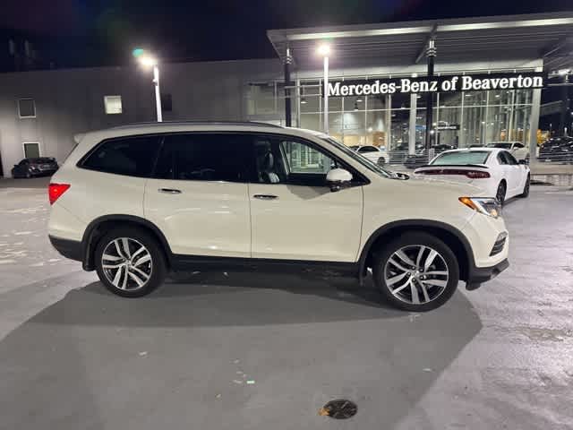 Thumbnail: 2017 Honda Pilot - 4