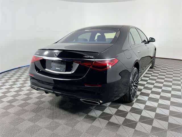 Thumbnail: 2024 Mercedes-Benz S-Class - 6