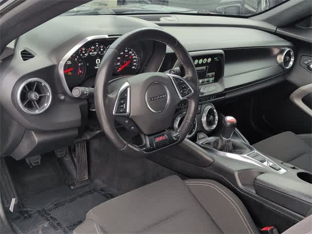 Thumbnail: 2018 Chevrolet Camaro - 10