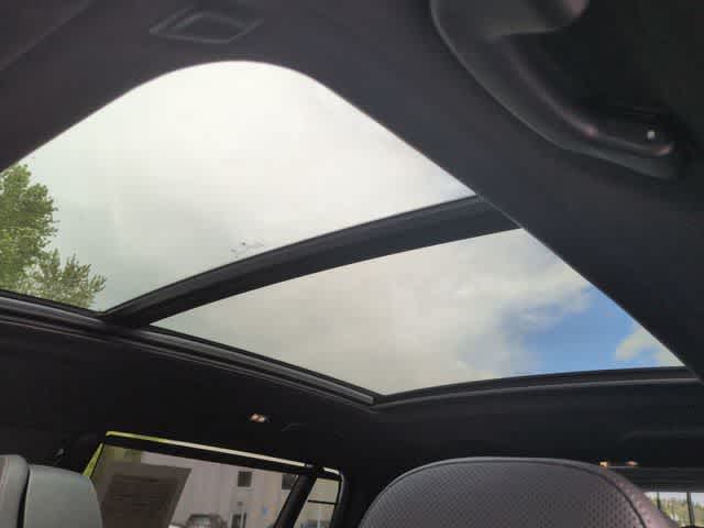 Thumbnail: 2024 BMW X7 - 19