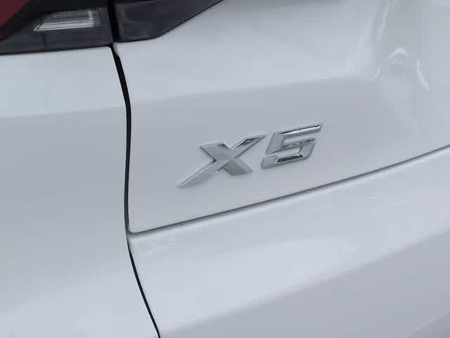 Thumbnail: 2026 BMW X5 - 12