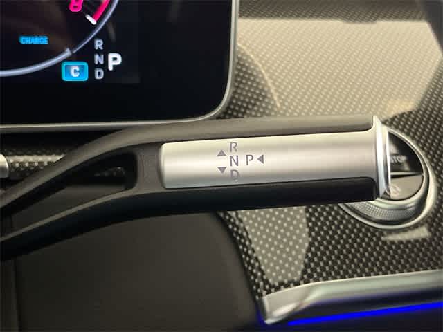 Thumbnail: 2024 Mercedes-Benz S-Class - 34