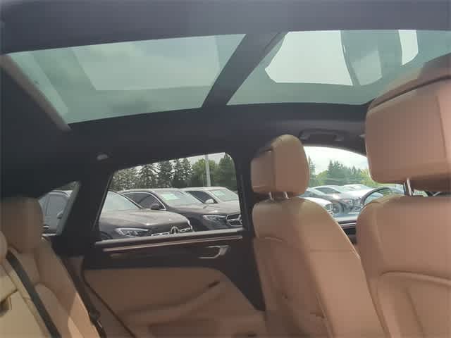 Thumbnail: 2018 Porsche Macan - 23