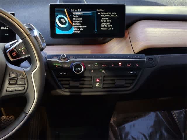 Thumbnail: 2015 BMW i3 - 26