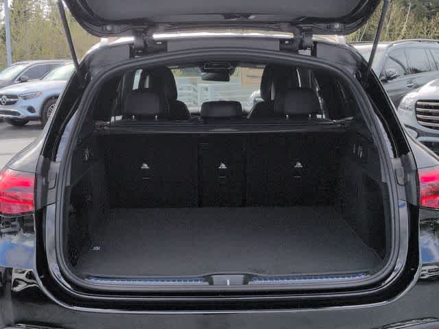 Thumbnail: 2026 Mercedes-Benz GLC - 33