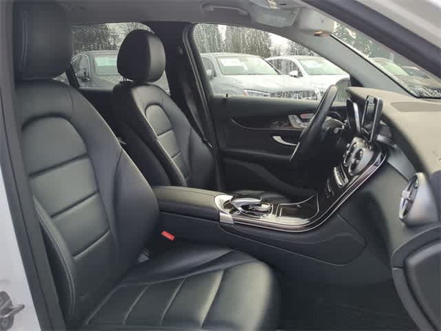 Thumbnail: 2016 Mercedes-Benz GLC - 21
